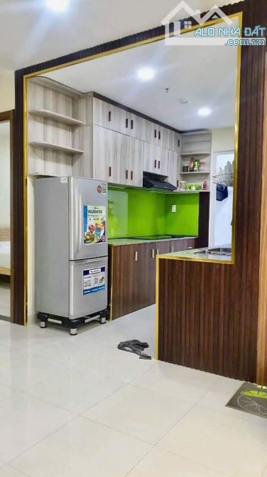 Cho thuê chung cư noxh Hoàng Văn Thụ block C - 1