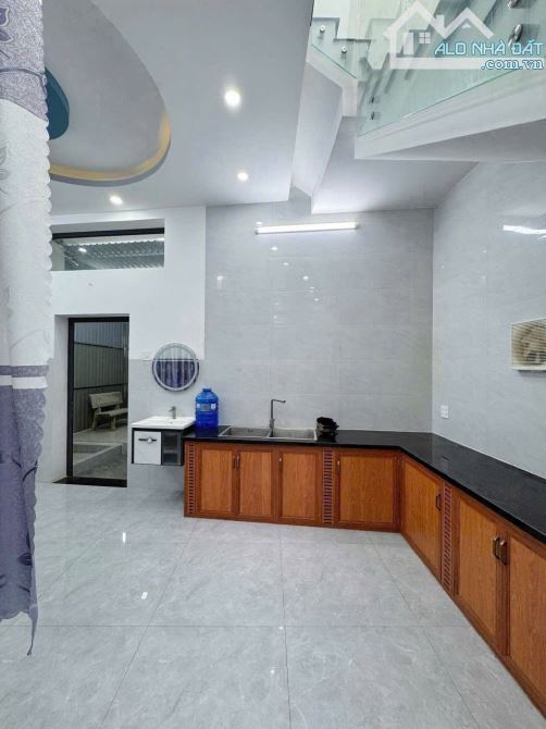 Bán Nhà Trệt Lầu - Cách Đường Tạ Thị Phi Chỉ 100m - 12