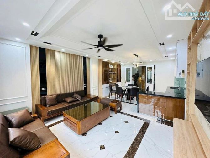 Cần bán siêu phiểm 6 tầng thang máy ngõ 106 Hoàng Quốc Việt, ô tô tránh - 12
