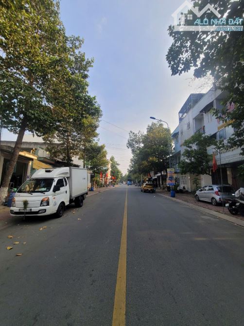 6Tỷ8__72m2__Kinh Doanh OK__Nhà 1T2L Mặt tiền đường Nguyễn Trung Trực__gần chợ Dĩ an 1 - 12