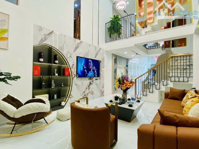 🏡SIÊU PHẨM Hẻm Xe Tải 8m💎 LÊ ĐỨC THỌ, P.13, GÒ VẤP 💎4x15,6M 5 Lầu 3PN 7WC💵9,5 Tỷ - 12