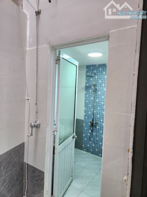 MẶT TIỀN 12M - KINH DOANH ĐỈNH - NHÀ MỚI TINH NGAY LÊ VĂN LƯƠNG - NHỈNH 5 TỶ - 12
