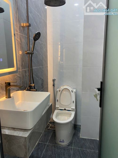 NHÀ ĐẸP Tháng 5 1/NGUYỄN GIA THIỀU-Q3 Chỉ 3TỶ270/75,2M2-3tầng.Shr gọi em liền nha - 13