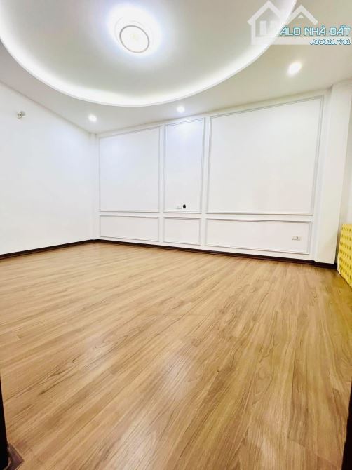 🆘🆘SIÊU GẦN PHỐ!15 M RA PHỐ -4 TẦNG ĐỘI CẤN - BA ĐÌNH-CHỈ HƠN 7 TỶ - 14