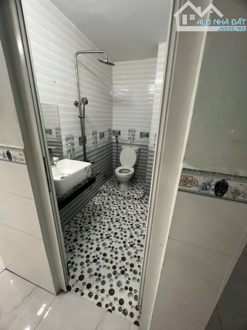 NHÀ GÒ VẤP DÀI 19M NGANG 4,3 GIÁ 7 TỶ 750 Ở ĐƯỜNG SỐ 3 P9 CÓ 3 TẦNG 5 PHÒNG NGỦ - 14