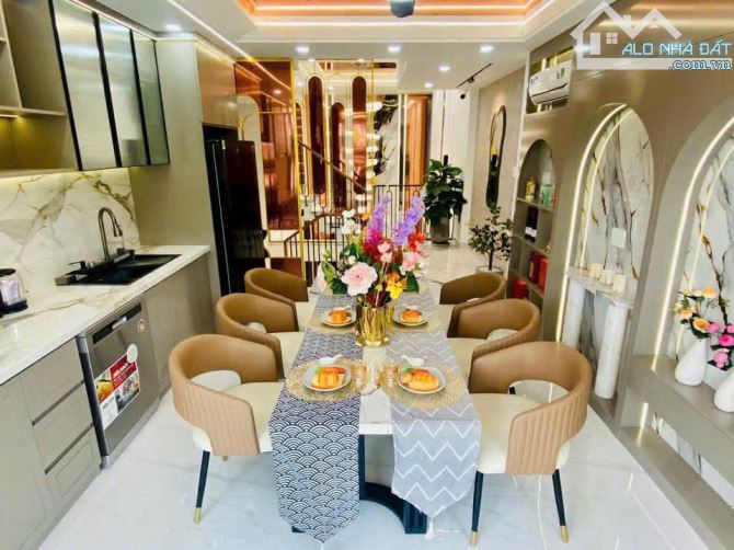 🏡SIÊU PHẨM Hẻm Xe Tải 8m💎 LÊ ĐỨC THỌ, P.13, GÒ VẤP 💎4x15,6M 5 Lầu 3PN 7WC💵9,5 Tỷ - 15