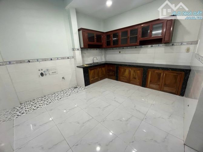 NHÀ GÒ VẤP DÀI 19M NGANG 4,3 GIÁ 7 TỶ 750 Ở ĐƯỜNG SỐ 3 P9 CÓ 3 TẦNG 5 PHÒNG NGỦ - 15