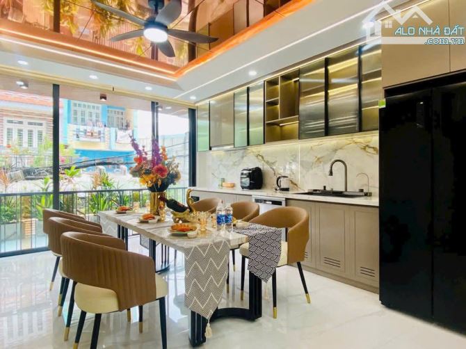 🏡SIÊU PHẨM Hẻm Xe Tải 8m💎 LÊ ĐỨC THỌ, P.13, GÒ VẤP 💎4x15,6M 5 Lầu 3PN 7WC💵9,5 Tỷ - 17