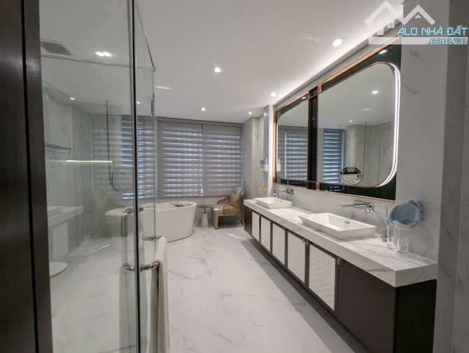 Bán Biệt Thự Siêu Vip Khu 357A Nguyễn Trọng Tuyển - 8x20m - Hầm 4 tầng giá chỉ 66 tỷ - 18