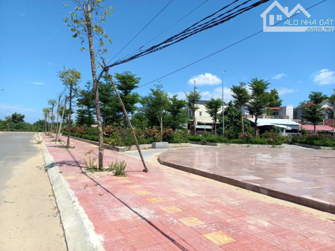 Bán Đất DT 100m2 Chu Văn An, Phường Nhơn Hưng P Bình Định Giá 1tỉ 430 - 1