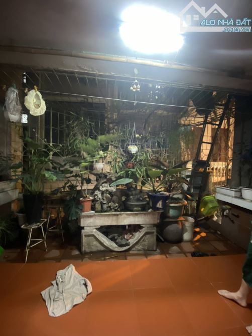 Bán nhà mặt Ngõ Hoà Bình, gần Chợ Mơ, Minh Khai, Hai Bà Trưng. DT : 44m2. Giá : 12,6 TỶ