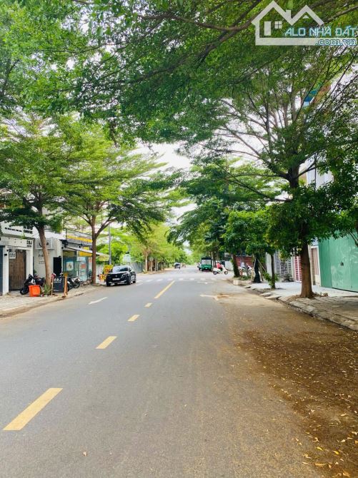 🍄 Lô góc 2 mặt tiền Cực Đẹp Kđt Phước Long A 💥12 tỷ - 2
