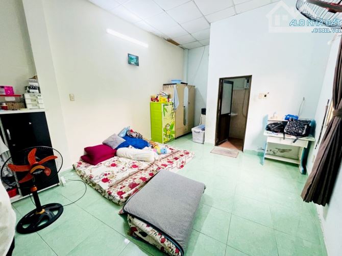 Nhà mặt tiền ngay chợ Bùi Minh Trực 6x23 130m2 chỉ 9 tỷ 5 - 4