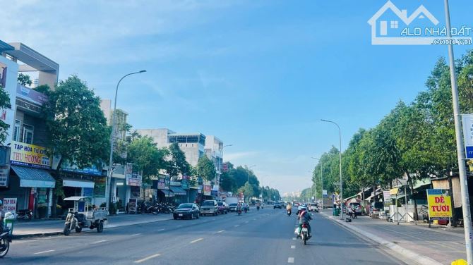 LÔ GÓC MẶT TIỀN PHẠM HÙNG - TRẦN QUANG DIỆU - P. LONG TOÀN - TP BÀ RỊA - 2