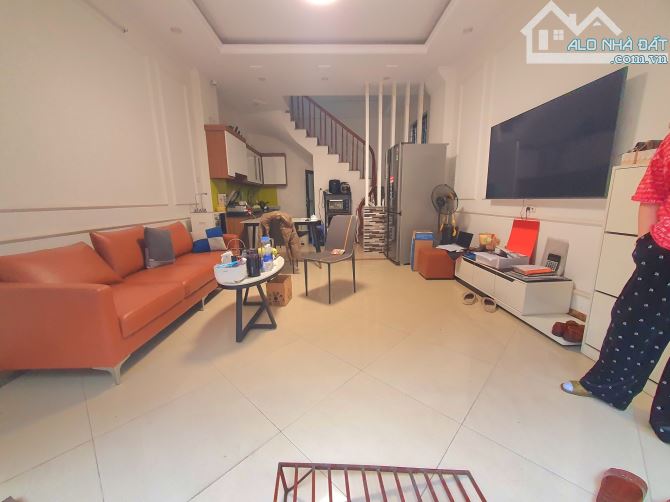 Bán Nhà Tây Mỗ, Lô Góc, Ngay VinSmart City, Gần Phố, Ngõ Thông, 34m2, 4Tầng, 6.37 Tỷ - 2
