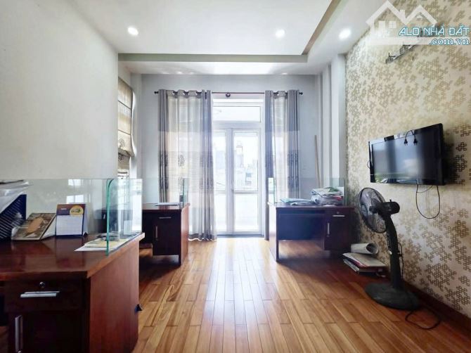 Ngộp Bank Bán Gấp Nhà 3 Tầng 152m2_9.5*16 Gần Chợ Hiệp Bình Hiệp Bình Chánh Thủ Đức Chỉ - 2