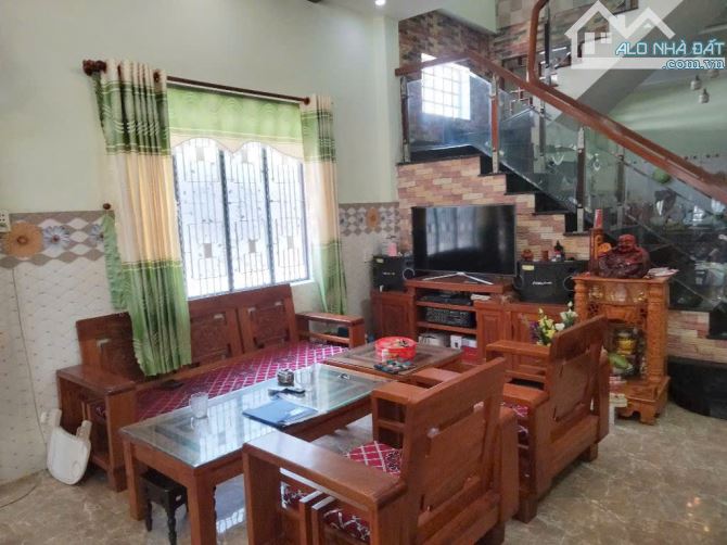 Bán nhà mặt tiền đường 10m5 thông ra biển Sơn Trà 168m2 ngang 6m - 2