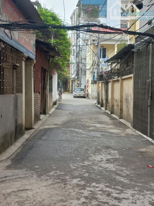 NHÀ ĐẸP THỤY PHƯƠNG BTL- 34m² x 5T, CHỈ 6 TỶ  Ô TÔ ĐỖ CỬA – Ở NGAY – TẶNG FULL NỘI THẤT  G - 2