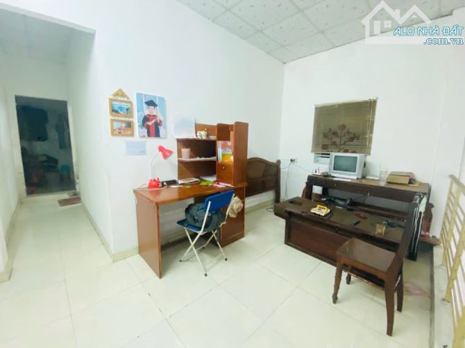 Bán nhà 2 tầng mặt tiền Tôn Đản, Cẩm Lệ- Đà Nẵng .Giá rẻ chỉ 4 tỷ 740 triệu. - 2