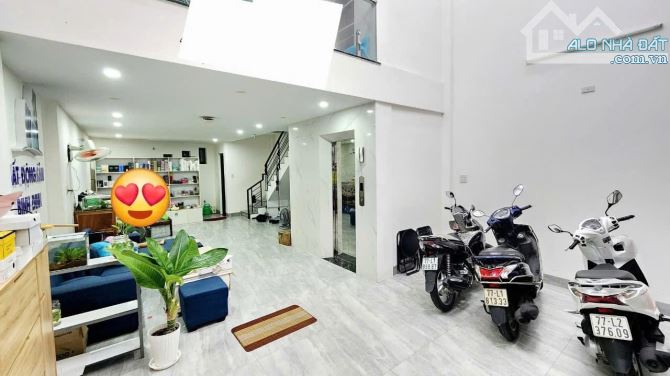 Bán Nhà 4 Mê Mặt Tiền Chế Lan Viên,Phường Gềnh Ráng,TP Quy Nhơn - 2