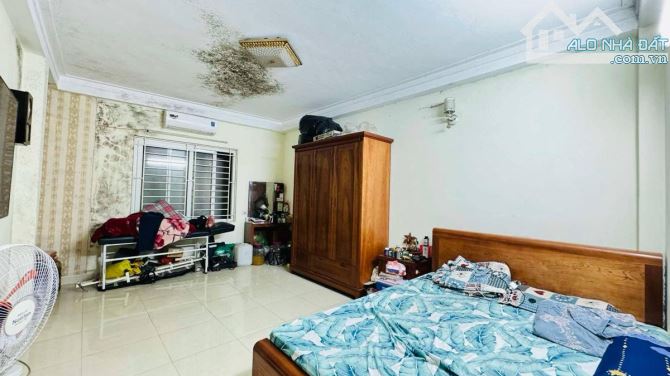BÁN NHÀ KHÂM THIÊN ĐỐNG ĐA 5.5Tỷ 35m 5T MT 4.5m NGÕ THÔNG GẦN PHỐ BA GÁC ĐỖ CỬA - 2