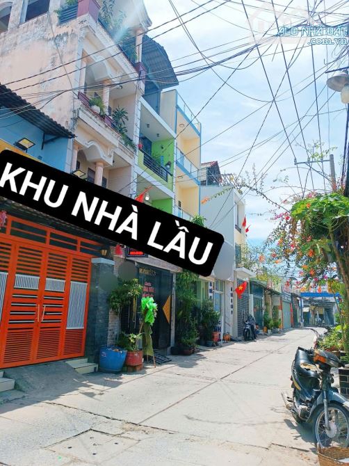 👉4.1 TỶ - HẺM 8M XE TẢI - 1/ ĐƯỜNG GÒ XOÀI - GIÁP TÂN PHÚ, LÊ THÚC HOẠCH - 40M2, 3 TẦNG - 2