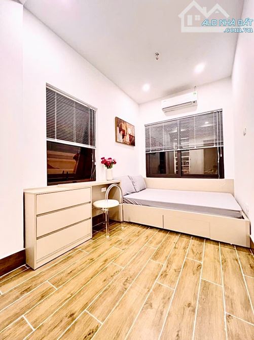 Bán nhà cát linh lô góc hai thoáng gần ô tô - 2