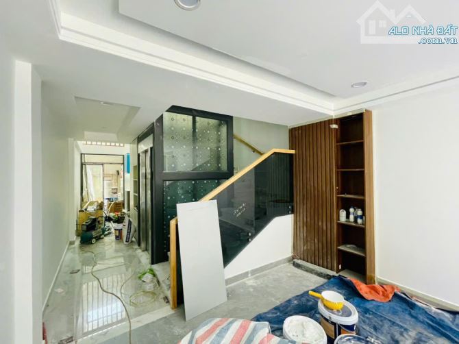 Siêu Phẩm 5 Tầng Mới Keeng – Sát Mặt Tiền – Có Thang Máy – Ô Tô Vào Nhà – Gần Cityland - 2