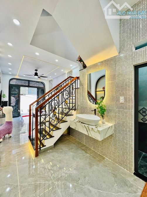 Nhà đẹp 1 trệt 2 Lầu 56m2 ngay Khuông Việt, Tân Phú. Giá: 3 Tỷ 090. SHR, hẻm ô tô 5m - 2