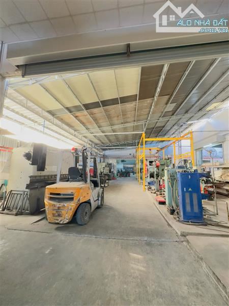 KHO XƯỞNG 2250M2 - CÓ 1900M2 FULL THỔ - MẶT TIỀN - ĐƯỜNG 15M - DÒNG TIỀN ỔN ĐỊNH - 2
