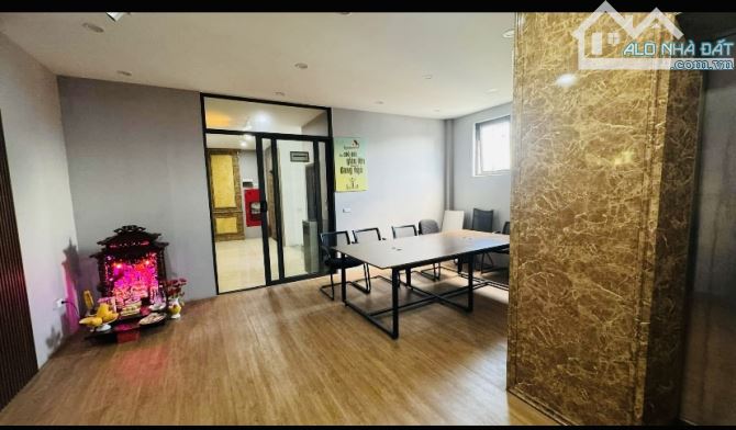 MẶT PHỐ XÃ ĐÀN SIÊU ĐẸP! -  Toà nhà 6 NỔI 1 HẦM. Mặt tiền rộng - Dòng tiền 480 triệu/ thán - 2