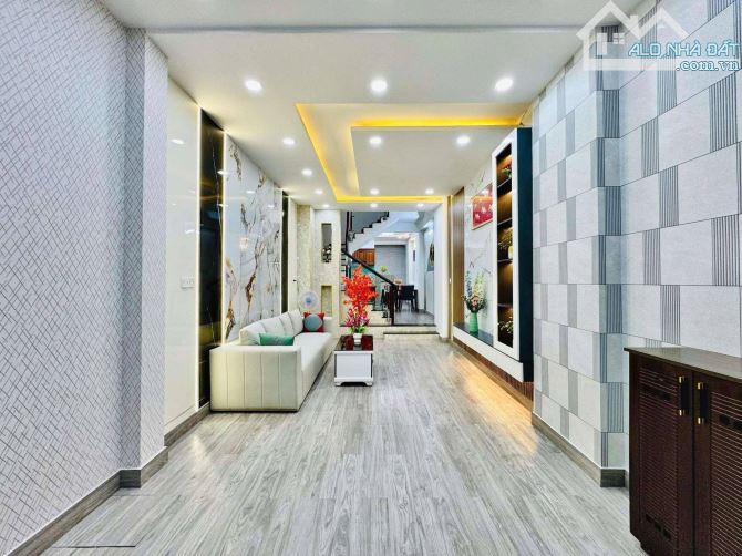 DUY NHẤT 1 CĂN! Nhà đẹp Phan Xích Long, Phú Nhuận – 1T2L – 56 m² – GIÁ TỐT 3 TỶ 5 – SHR - 2