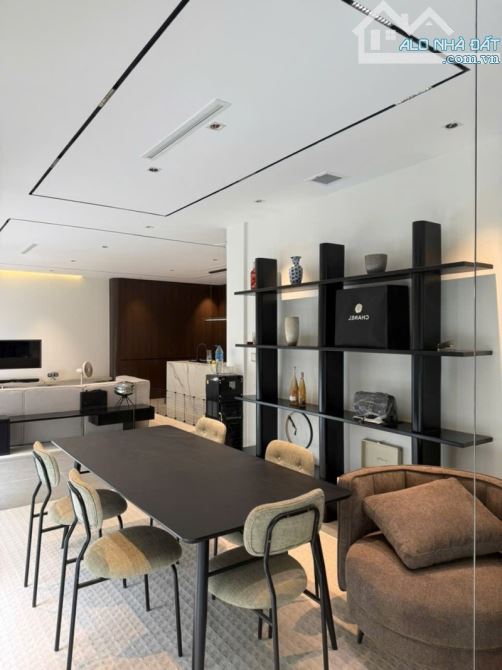 Biệt Thự Thảo Điền Làng Báo Chí 10x11 =111m2 Giá 36 TỶ - 2