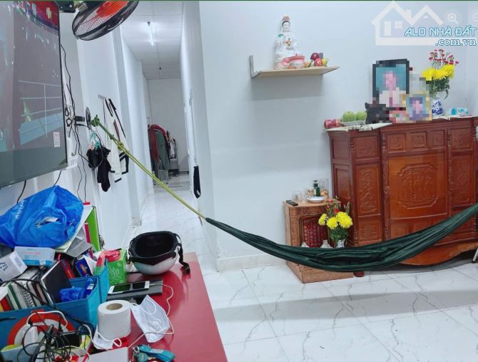 Bán nhà mặt tiền hẻm Phạm Thế Hiển Q8 hơn (3tỷ) - Diện tích lớn nở hậu 7.6m - 2