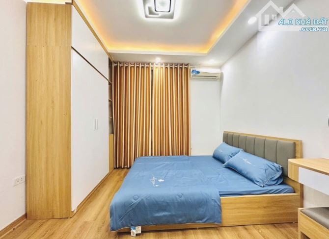 Bán nhà Đẹp - TÂN TRIỀU - YÊN XÁ; full nội Thất . doanh thu 700 / năm DT  50m. X 7 Tầng = - 2