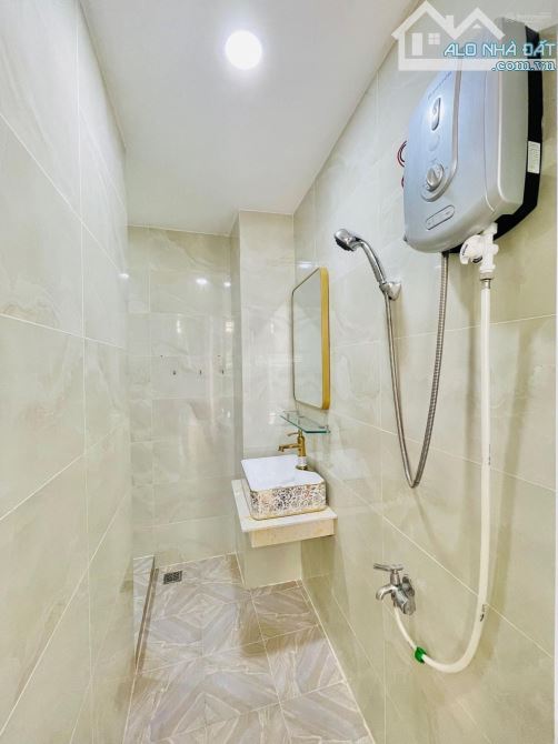 Căn có 102! Nhà Lò Siêu, Q.11. Giá: 3 tỷ 190 - 39 m2 - 1T3L nhà đẹp chốt nhanh kẻo lỡ - 2