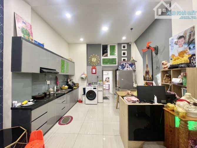 TẦNG TRỆT CHUNG CƯ PHAN VĂN TRỊ BÌNH THẠNH - KINH DOANH ĐỈNH  3TY500 - 2