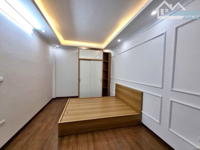 BÁN NHÀ LÔ GÓC THANG MÁY Ô TÔ KINH DOANH TẢ THANH OAI THANH TRÌ GIÁ 8,8 TỶ - 2