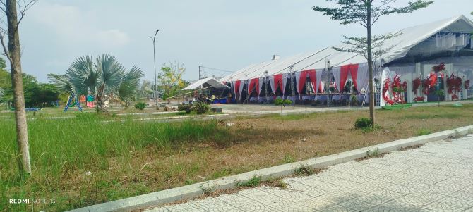 Bán đất Tân Trà, gần biển, sạch đẹp, giá tốt - 2