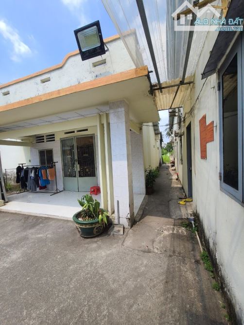🚨 TIN SỐC Q12 – ĐẤT MẶT TIỀN GIÁ BẰNG HẺM – 736M2 NGANG KHỦNG 13M – GIÁ NGỘP CHỈ 22 TR/M2 - 2