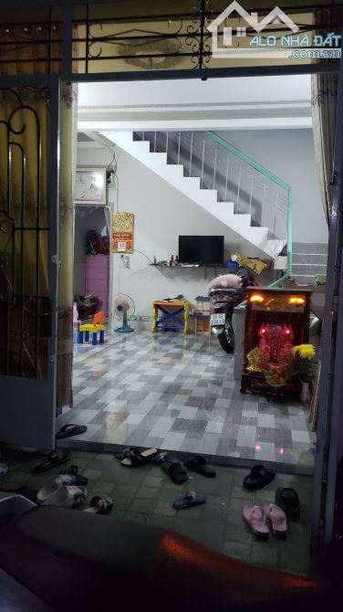 Bán nhà ngay trung tâm chợ Lê Vẳn Thọ , anh chị thích kinh doanh chợ mua nha - 2