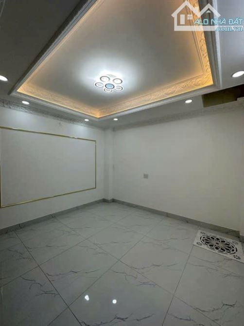 NHÀ ĐẸP KHU TÊN LỬA – HẺM THÔNG Ô TÔ – NGANG KHỦNG 5M – CHỈ 7.9 TỶ Đường số 6, P. An Lạc A - 2