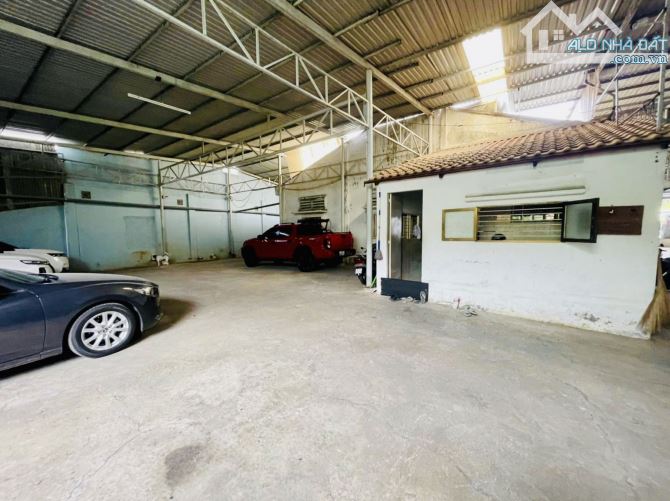 HÓT HÓT BÁN NHÀ MẶT TIỀN BÀ TRIỆU HÓC MÔM - GẦN 1000M2 FULL THỔ CƯ GIẢM TỪ 76 TỶ CÒN 60 TỶ - 2