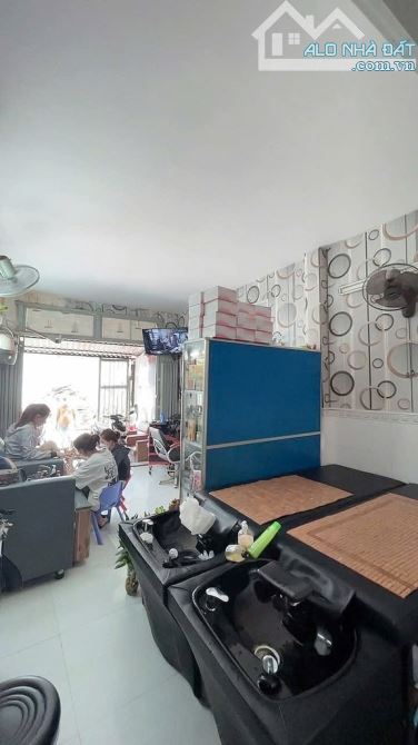 HOT NHÀ 5 TẦNG –KHU Y TẾ KỸ THUẬT CAO -67M2 -  CÓ DÒNG TIỀN 18TR/TH – CHỈ 5.29 TỶ – BÌNH T - 2