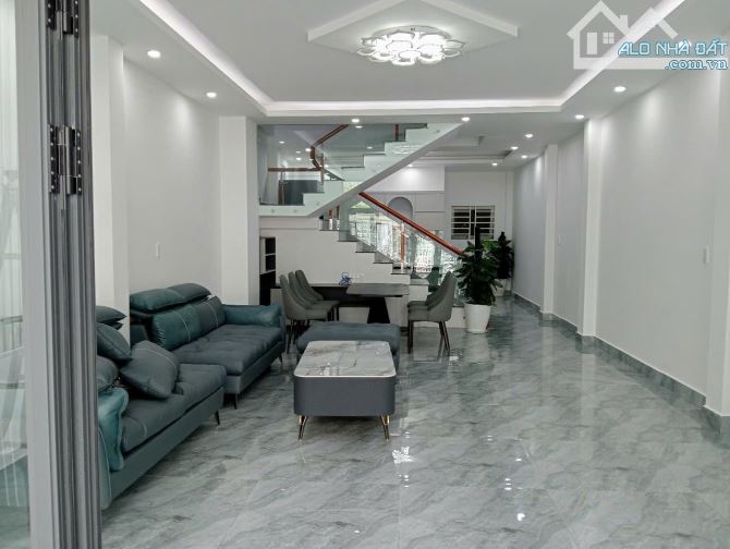 NHÀ ĐẸP KQH THÁI LÂM P4 SÂN Ô TÔ FULL NỘI THẤT - 2
