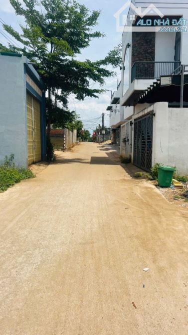 Đất cuối Ymol rẻ trái hẻm 473/32 - 2