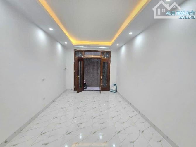 BÁN NHÀ DƯƠNG VĂN BÉ. HÀNG XÓM TIMES CITY. NHÀ MỚI. GẦN Ô TÔ. THOÁNG SÁNG AN SINH ĐỈNH. - 2