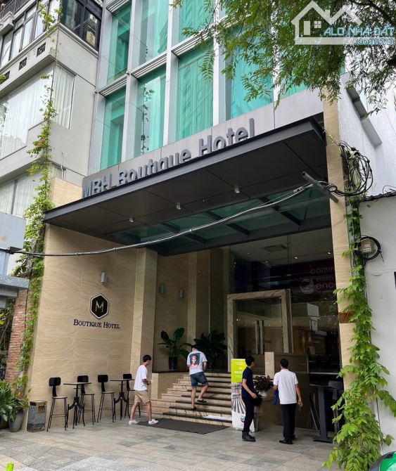 BÁN KS 7A THÁI VĂN LUNG,Q1- DT: 8.5X21( NỞ 12M)- 12 TẦNG- 72P- 1 HỒ BƠI ROOFTOP- 500 TỶ - 2
