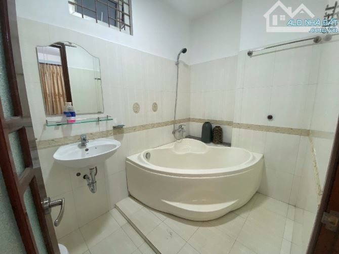 MẶT TIỀN LÊ ANH XUÂN - nhỉnh 7 tỷ - 2