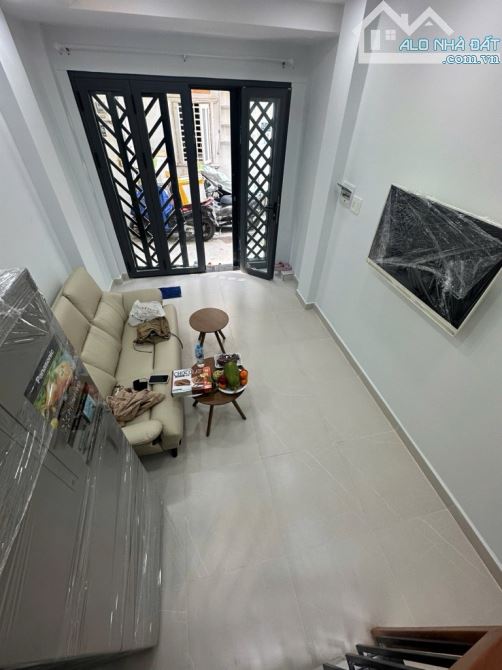 Nhà Trần Bình Trọng, Diện Tích 21m2, 2 Tầng, Giá 3,6 Tỷ, Bình Thạnh - 2
